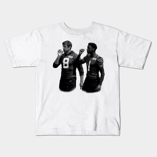 Aaron Rodgers and Sauce Gardner Handshake Kids T-Shirt by alesyacaitlin